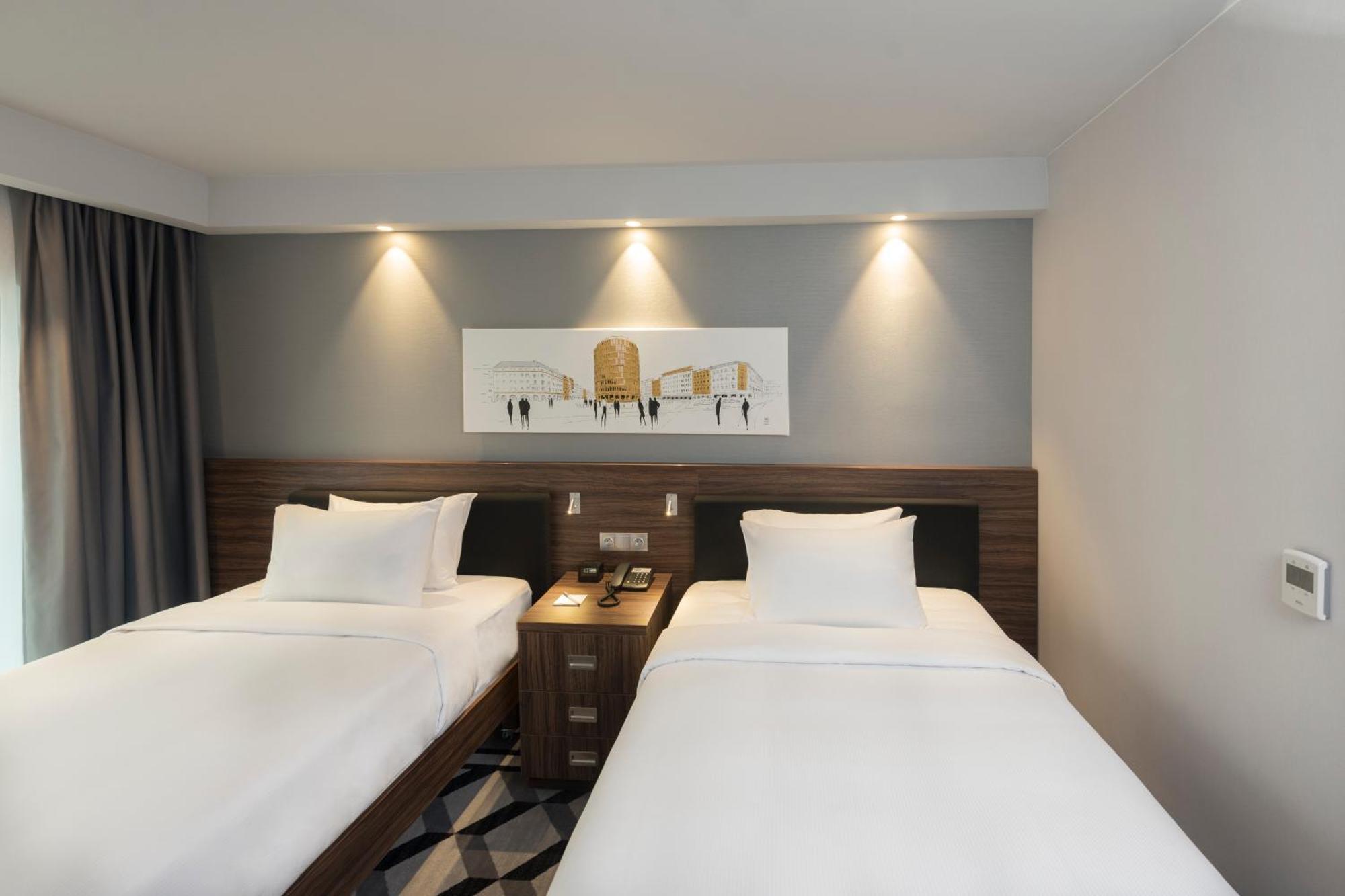 Hotel Hampton By Hilton Old Town Poznan