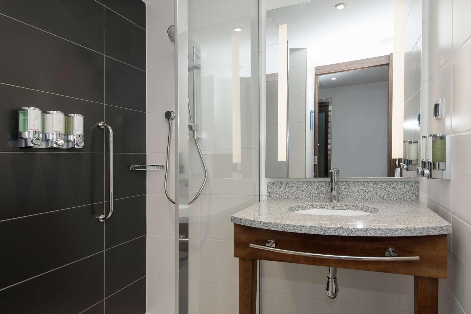 Hotel Hampton By Hilton Old Town 3*